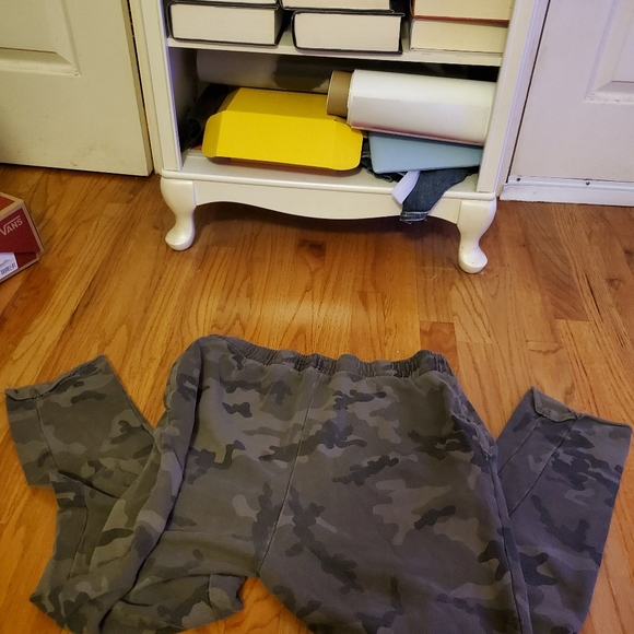 Zara Camo Sweatpants - Picture 4 of 16